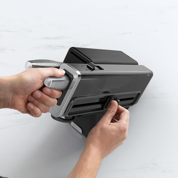 Ninja StaySharp Ensemble de couteaux 6 pièces en acier inoxydable avec aiguiseur intégré, ciseaux de cuisine et couteaux de chef, à trancher, à pain, tout usage et d'office, charbon K62006EUUK