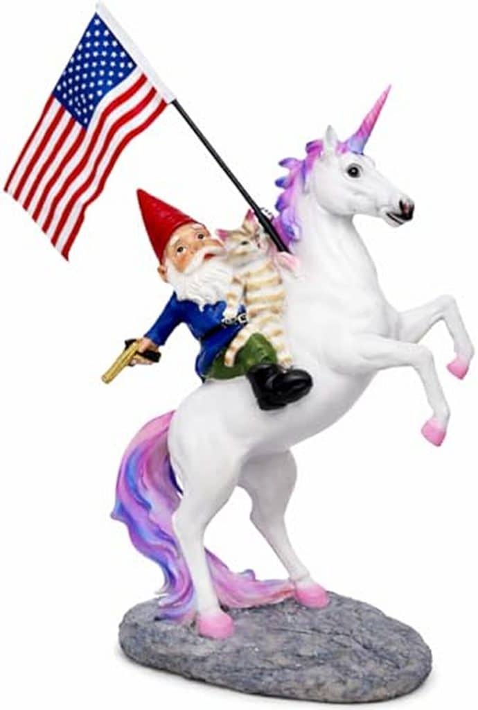 Avis sur sculpture nain de jardin : chat, nain et licorne par Funny Guy Mugs