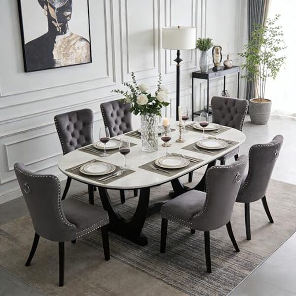 Nos experts ont testé les chaises de salle à manger Yu Yusing en velours gris. Découvrez leur design, confort et durabilité dans notre analyse détaillée.