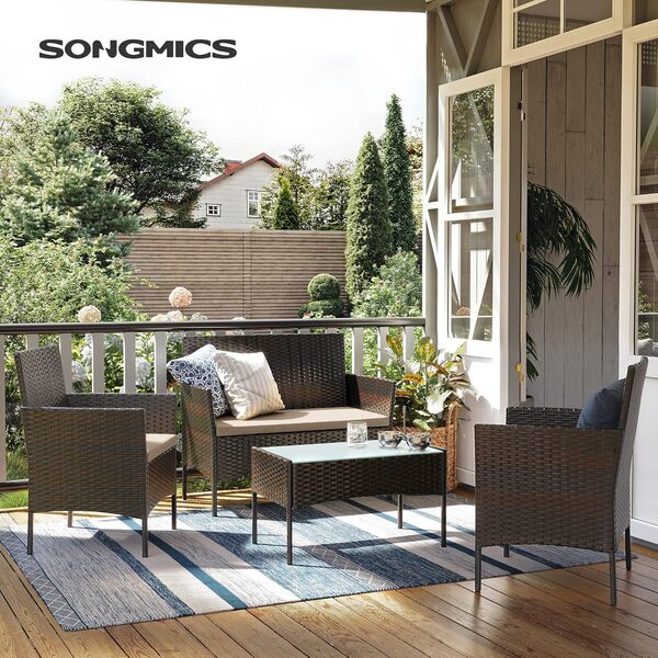 Découvrez notre test détaillé du salon de jardin SONGMICS GGF004K05 : un mariage parfait entre le confort et l'élégance pour sublimer vos moments en plein air.
